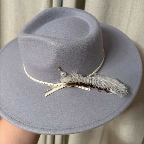 WIDE BRIMMED FELT HAT - Kentucky derby hat - Picture 8 of 11